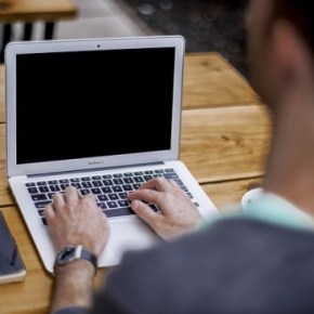 La ASPE, contra el trabajo precario y la contratación irregular de contenidos&nbsp;web